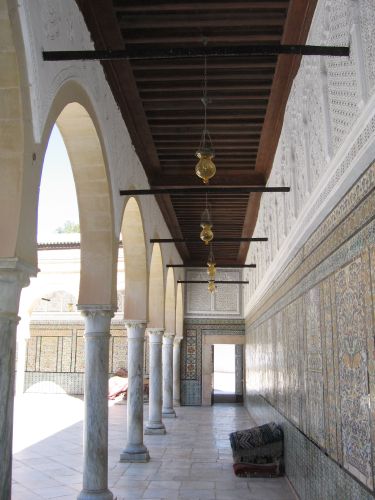 photo : 50 Interieur de la mosquee Sidi Sahbi (19/05/2010)