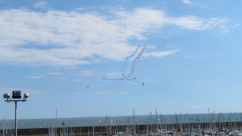 photo : la patrouille de france a pornic 41 (22/07/2018)
