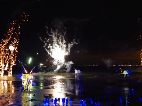 photo : 08 illumination des pecheries tharon plage (16/08/2019)