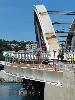 Installation du pont Raymond Barre a Lyon 04 (03/09/2013) (agrandir la photo)