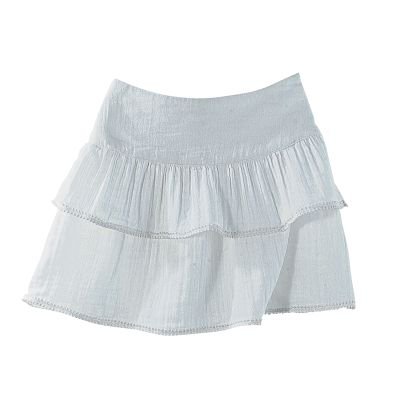 photo : mini jupe a volants coton blanc et dentelle