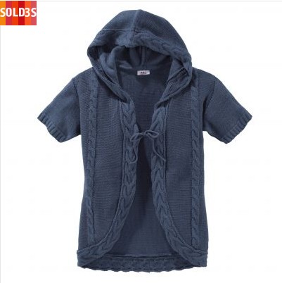 photo : gilet a capuche bleu Flashlights en solde 21 euros