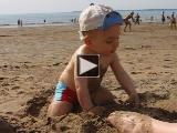 Vidéo : Esteban a la plage de Tharon (28/06/2009)