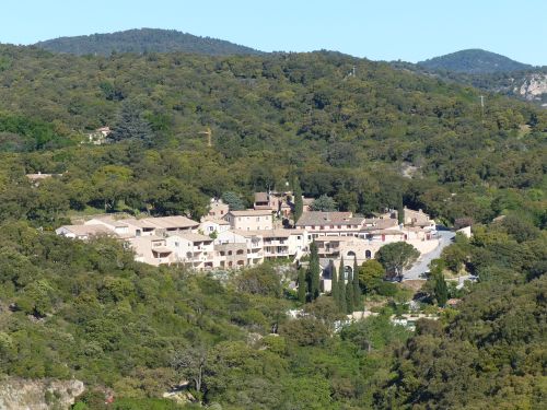 photo : 01 Village Le Reverdi (28/04/2014)