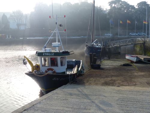 photo : Le port de Pornic dans la brume 13 (31/12/2014)