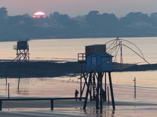 photo : dernier coucher de soleil de l annee 18 (31/12/2014)