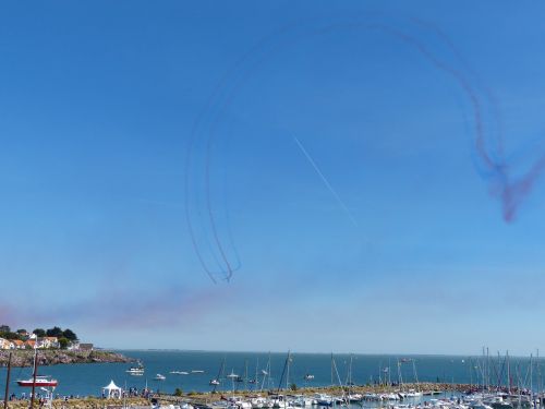 photo : La patrouille de France a Pornic 29 (01/08/2015)