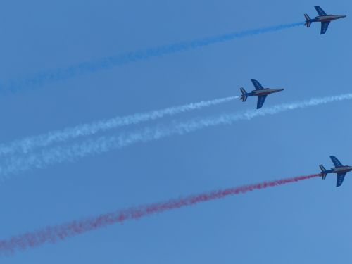 photo : La patrouille de France a Pornic 30 (01/08/2015)