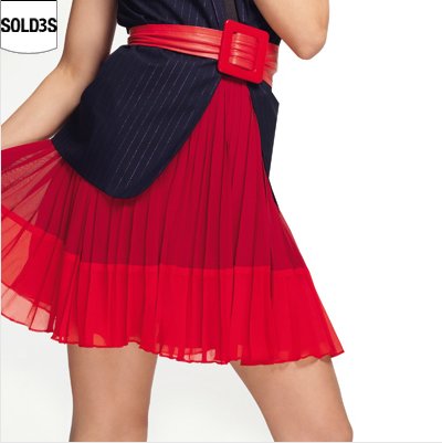 photo : jupe plissee en voile soleil rouge bicolore pas chere 16 euros