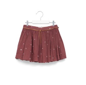 photo : mini jupe patineuse evasee en laine ornee de petites etoiles